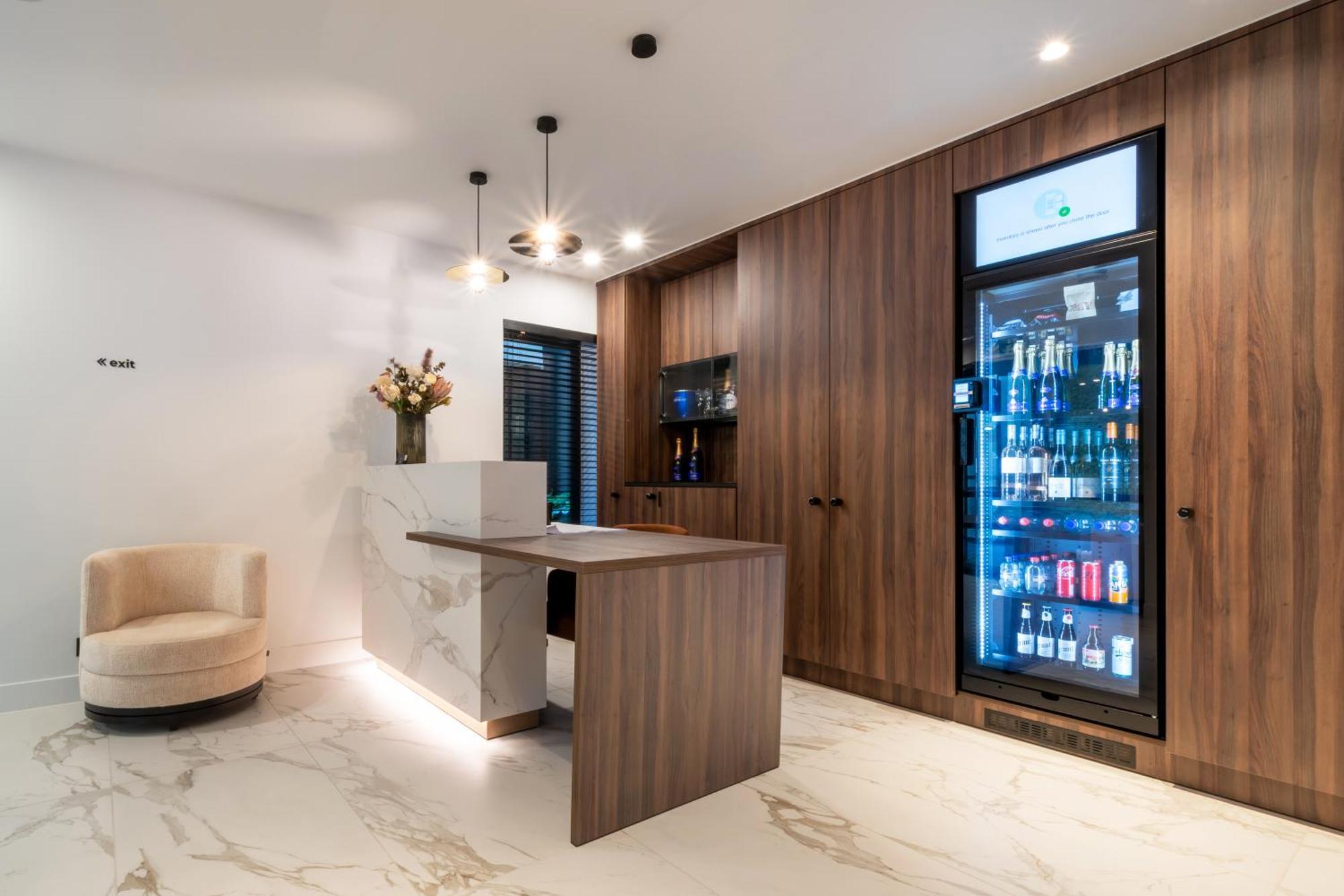 One Two Four - Hotel & Spa خنت المظهر الخارجي الصورة