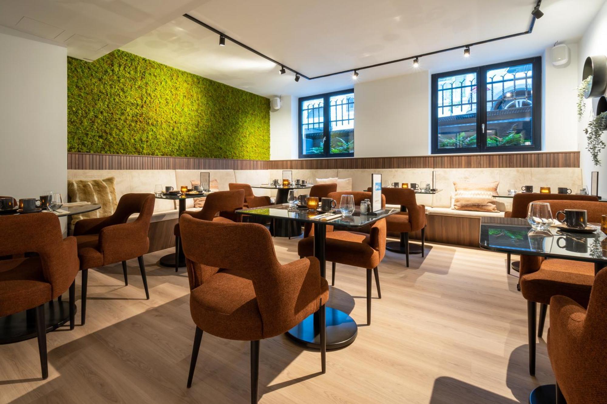 One Two Four - Hotel & Spa خنت المظهر الخارجي الصورة