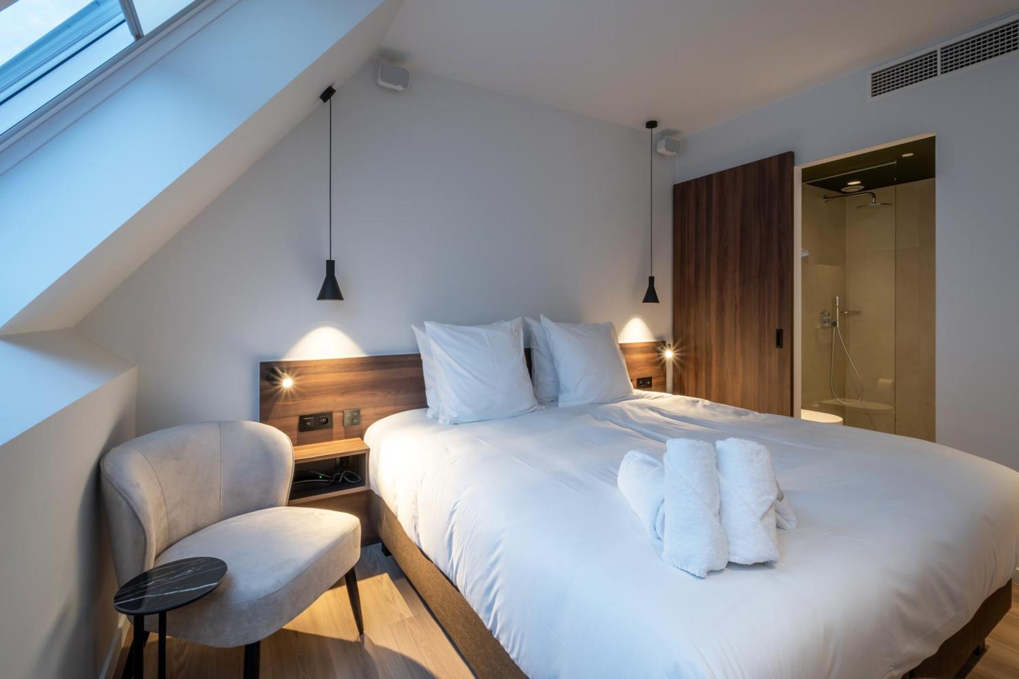 One Two Four - Hotel & Spa خنت المظهر الخارجي الصورة