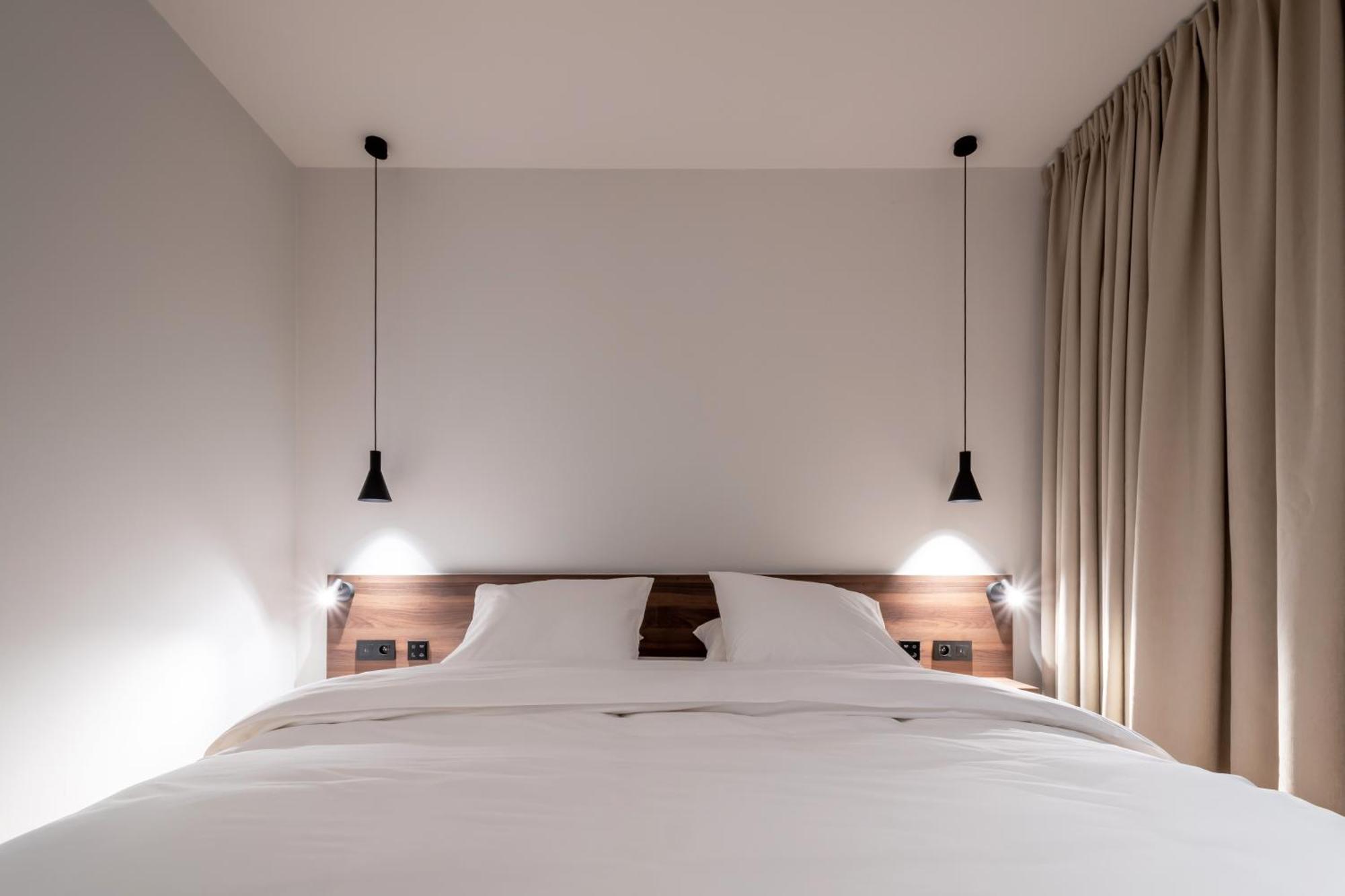One Two Four - Hotel & Spa خنت المظهر الخارجي الصورة